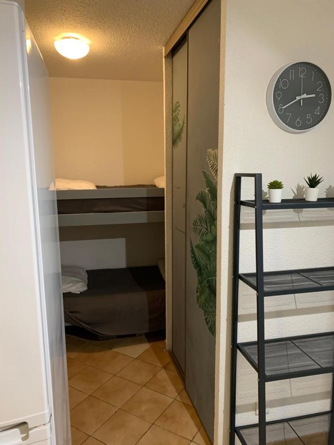 Bord De Apartment